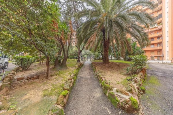 appartamento in vendita a Roma in zona Monte Sacro/Talenti
