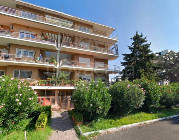appartamento in vendita a Roma in zona Monte Sacro/Talenti