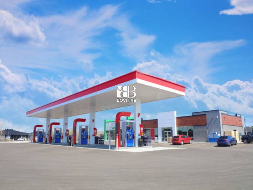 negozio in vendita a Roma in zona Tor di Quinto