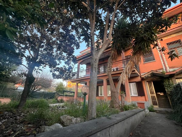 appartamento in vendita a Roma in zona Castel di Leva