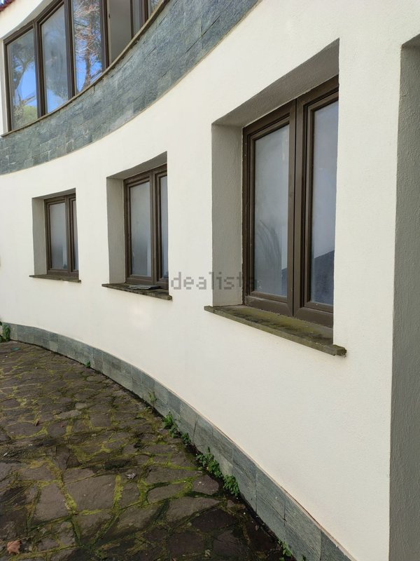 ufficio in vendita a Roma in zona Mostacciano