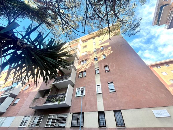 appartamento in vendita a Roma in zona Aurelio