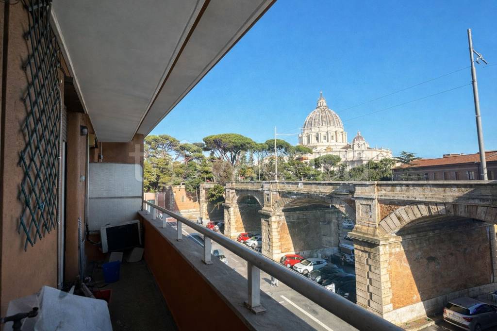 appartamento in vendita a Roma in zona Aurelio