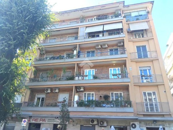 negozio in vendita a Roma in zona Gianicolense