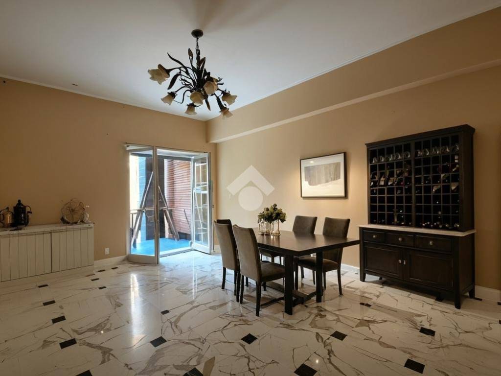 appartamento in vendita a Roma in zona Ardeatino