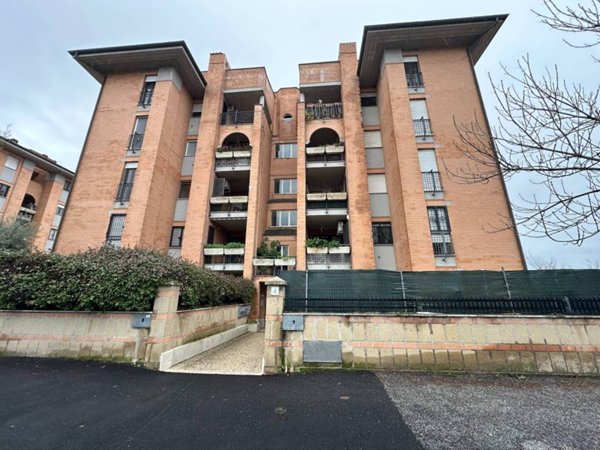 appartamento in vendita a Roma in zona Magliana Vecchia