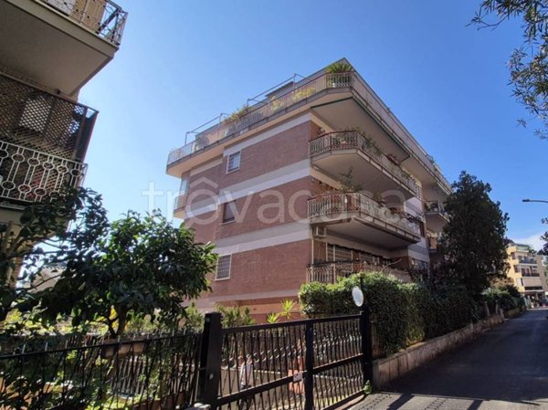 appartamento in vendita a Roma in zona Monte Sacro/Talenti