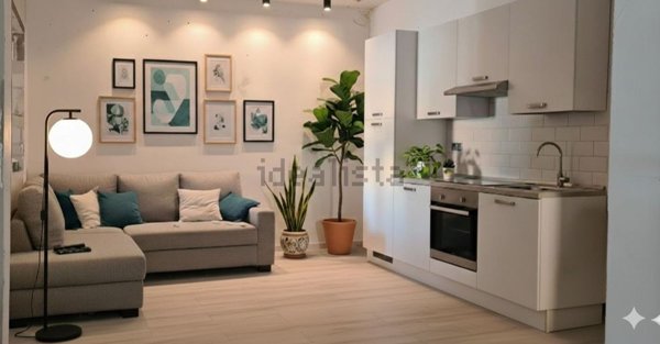 appartamento in vendita a Roma in zona Tor Bella Monaca