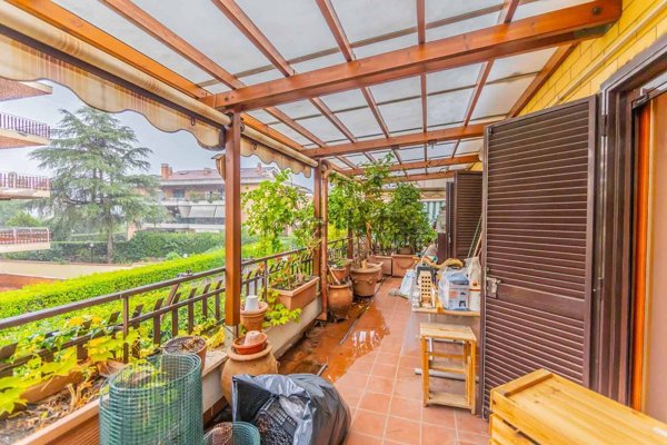 appartamento in vendita a Roma in zona Casal Morena