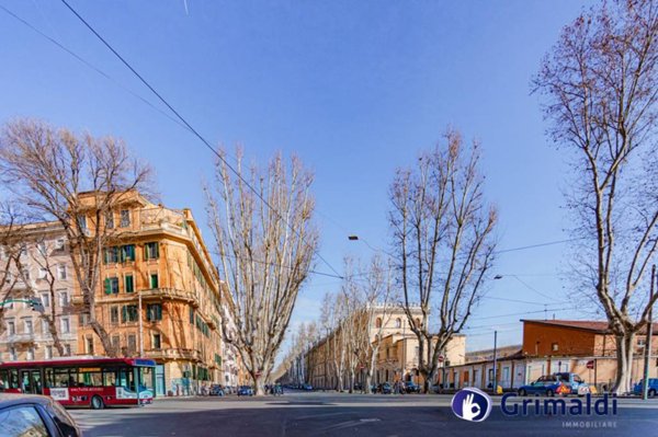appartamento in vendita a Roma in zona Rione Prati