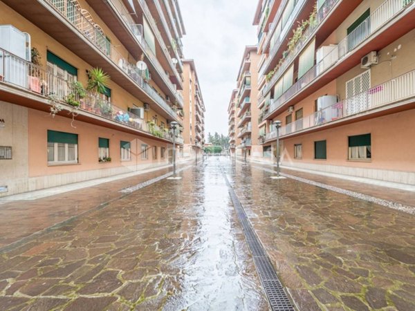 appartamento in vendita a Roma in zona Don Bosco