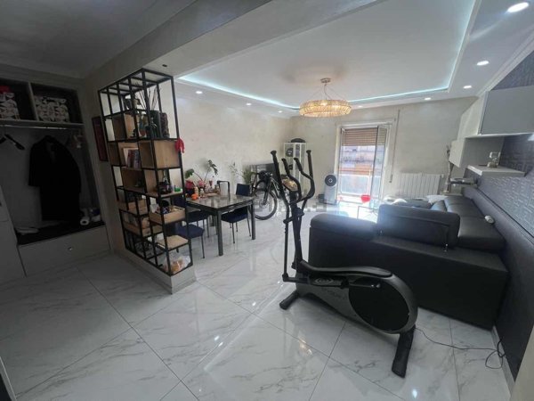 appartamento in vendita a Roma in zona Prenestino-Labicano