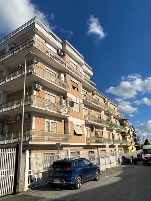 appartamento in vendita a Roma in zona Castel Giubileo