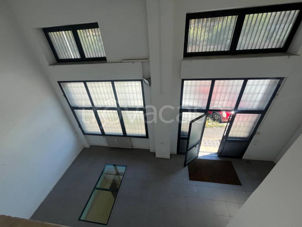 negozio in vendita a Roma in zona Ostiense