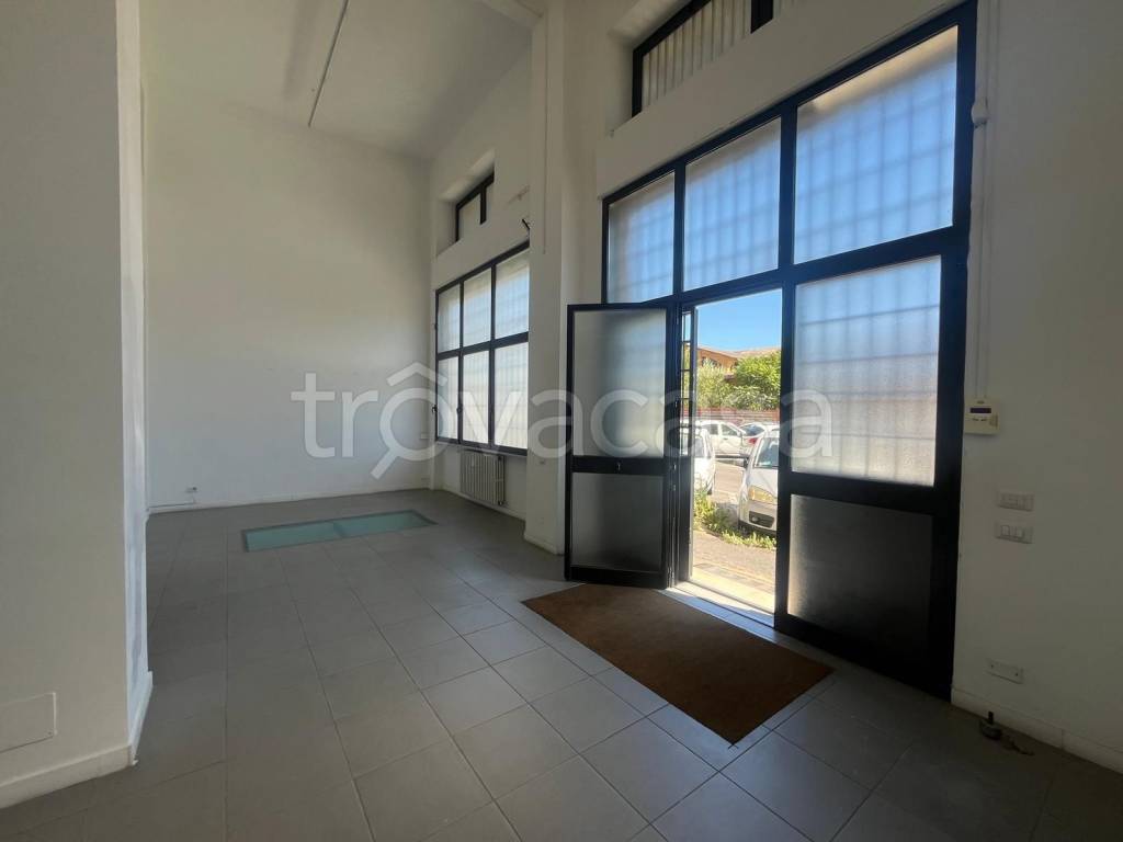 negozio in vendita a Roma in zona Ostiense