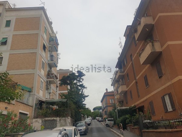 appartamento in vendita a Roma in zona Portuense