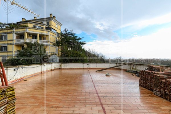 appartamento in vendita a Roma in zona Portuense