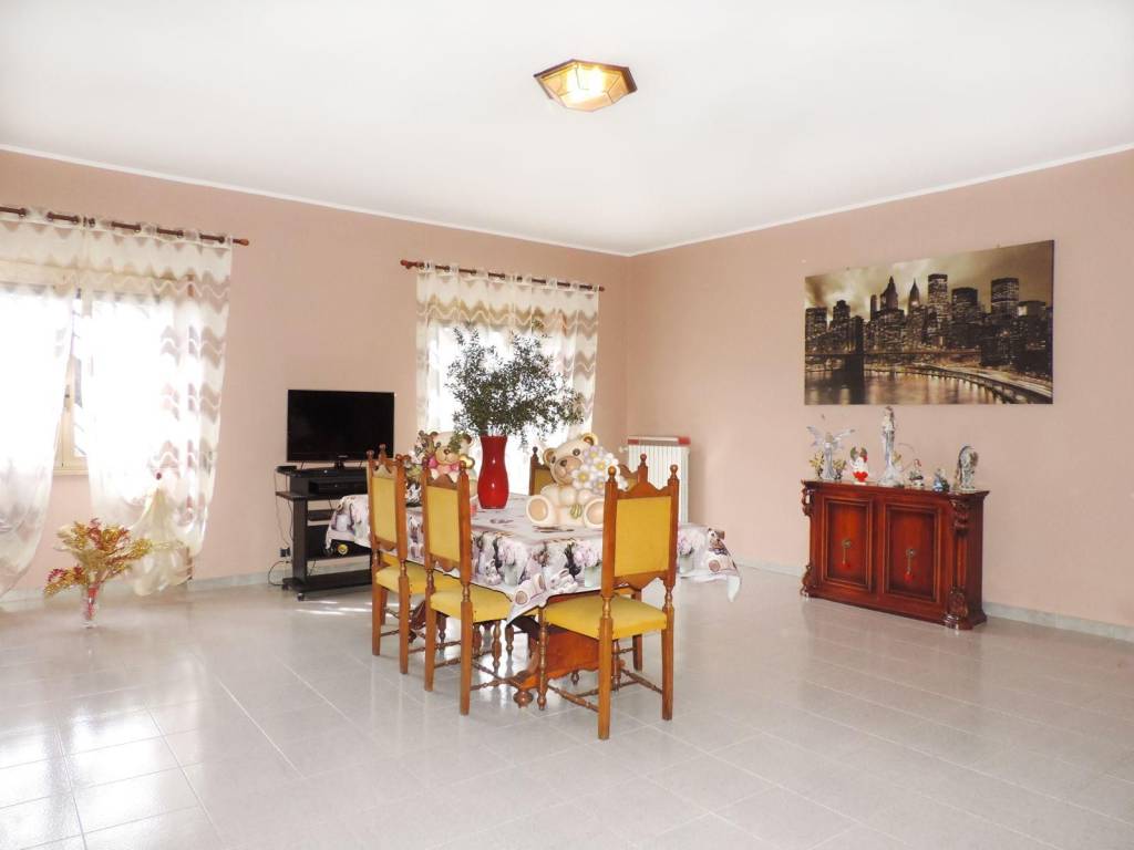 appartamento in vendita a Roma in zona Tor Vergata/Torrenova