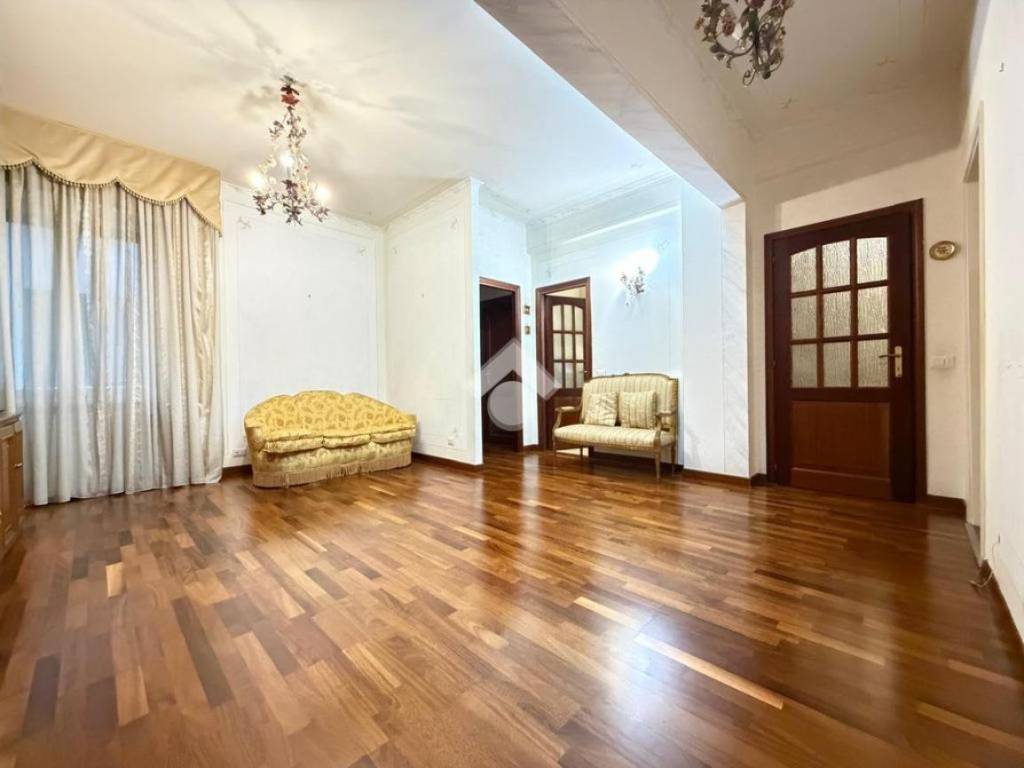 appartamento in vendita a Roma in zona Gianicolense