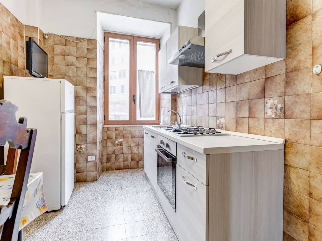 appartamento in vendita a Roma in zona Tuscolano