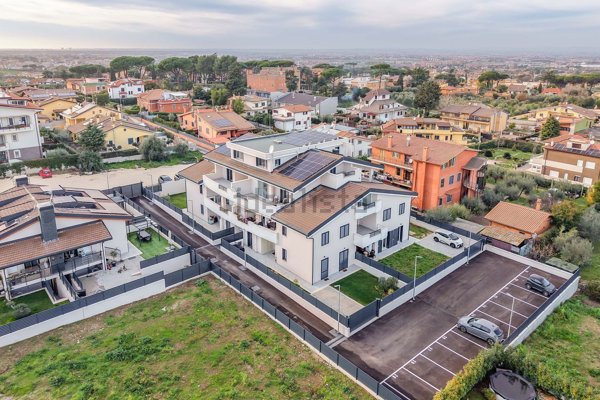 appartamento in vendita a Roma in zona Tor Vergata/Torrenova