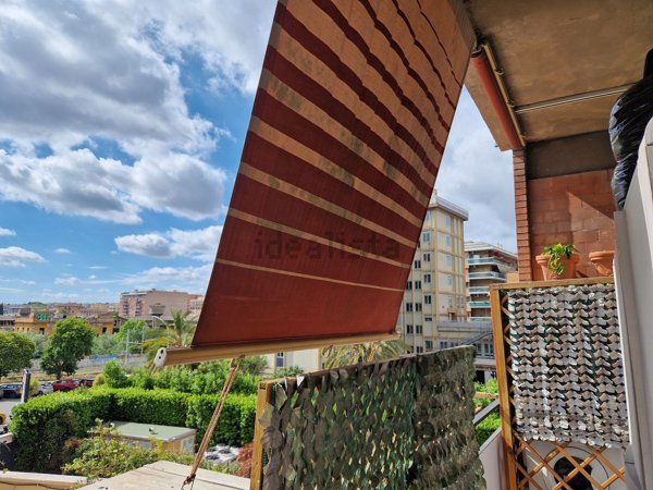 appartamento in vendita a Roma in zona Ostiense