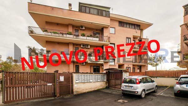 appartamento in vendita a Roma in zona Massimina/Casal Lumbroso