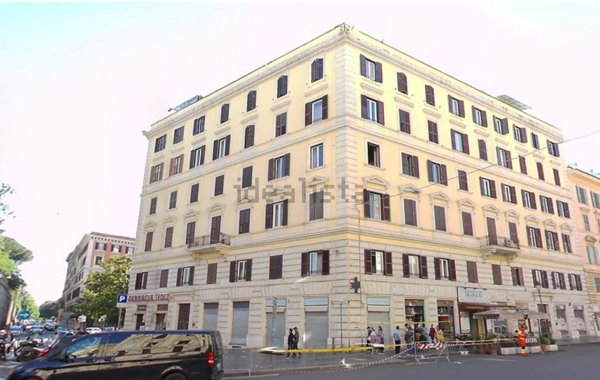 appartamento in vendita a Roma in zona Castro Pretorio