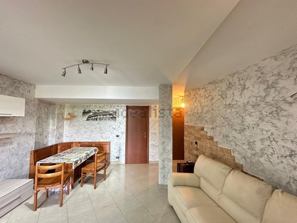 appartamento in vendita a Roma in zona Piana del Sole