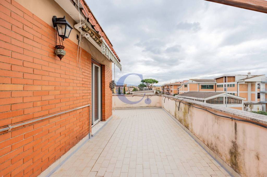 appartamento in vendita a Roma in zona Romanina