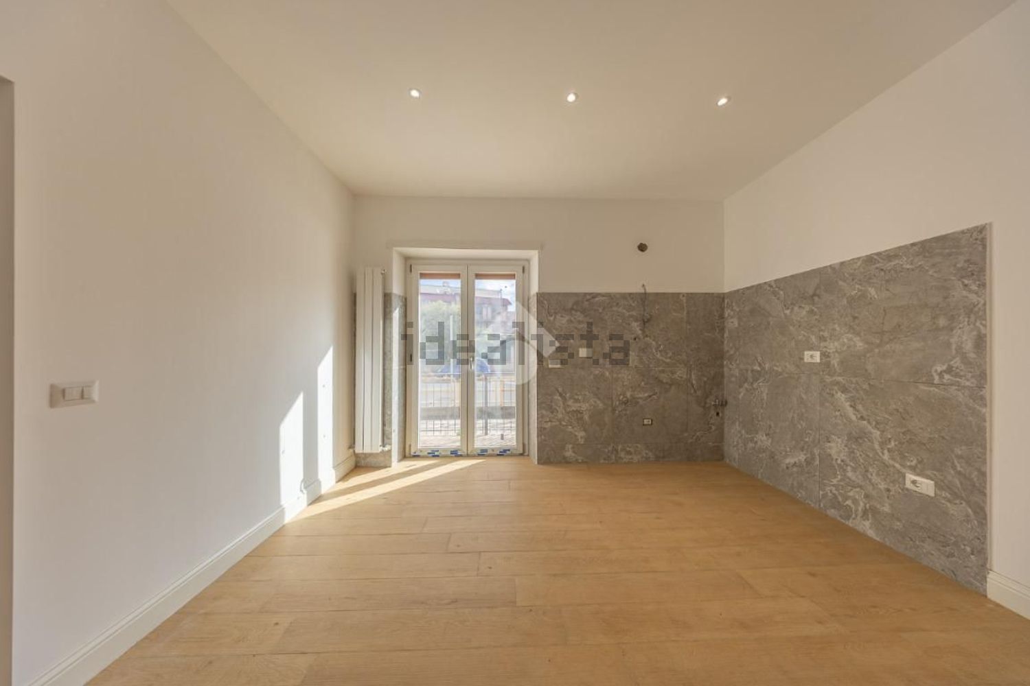 appartamento in vendita a Roma in zona Torre Angela