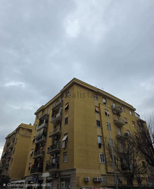 appartamento in vendita a Roma in zona Tiburtino
