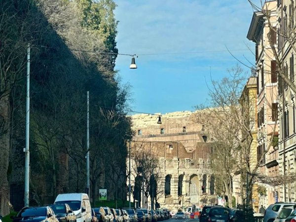 appartamento in vendita a Roma in zona Celio