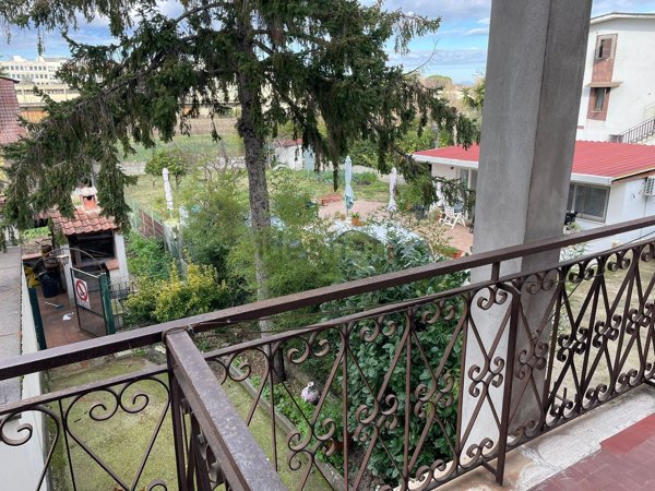 appartamento in vendita a Roma in zona Casal Morena