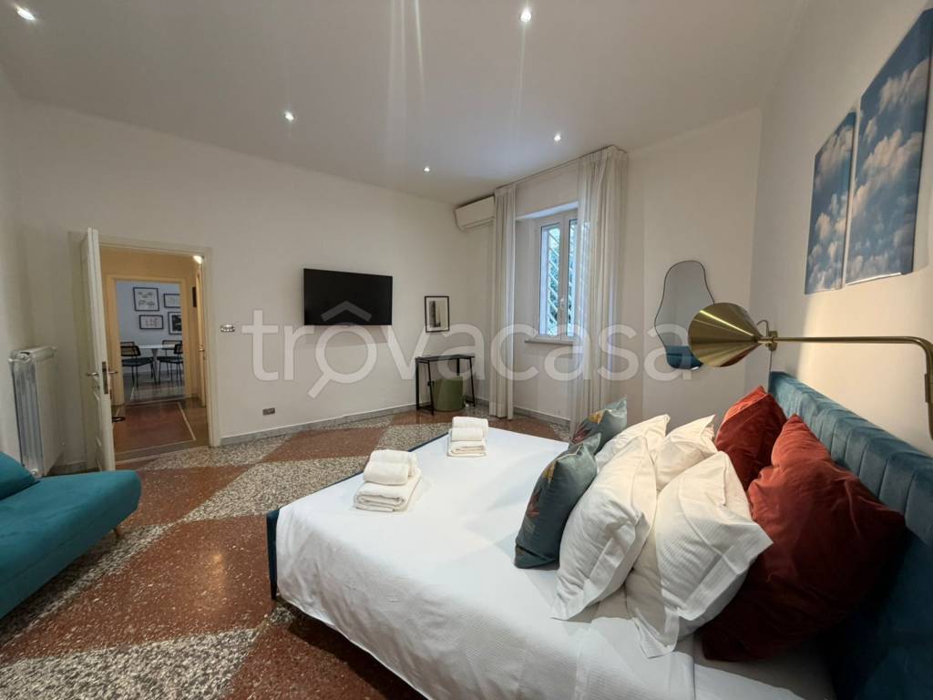 appartamento in vendita a Roma in zona Tuscolano