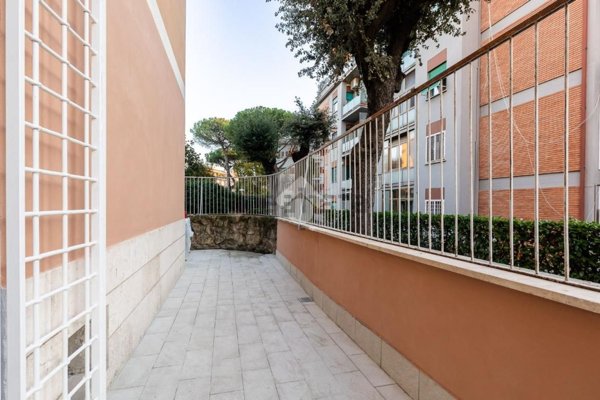 appartamento in vendita a Roma in zona Torrevecchia