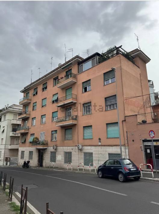 appartamento in vendita a Roma in zona Trionfale