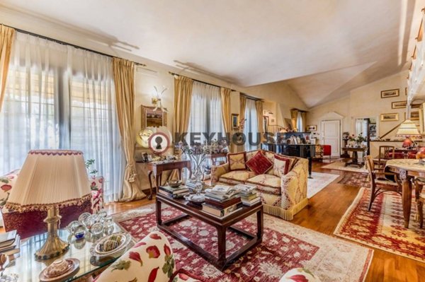 casa indipendente in vendita a Roma in zona EUR