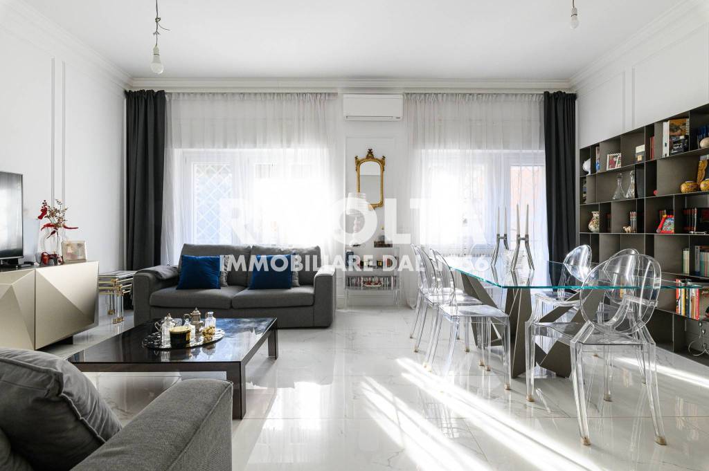 appartamento in vendita a Roma in zona Tor di Quinto