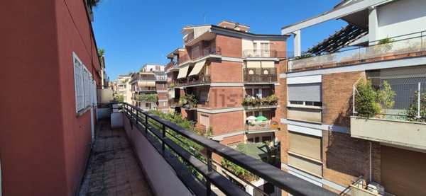 appartamento in vendita a Roma in zona Aurelio