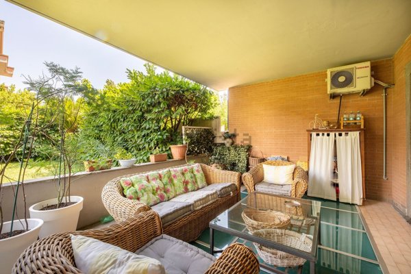 appartamento in vendita a Roma in zona Olgiata