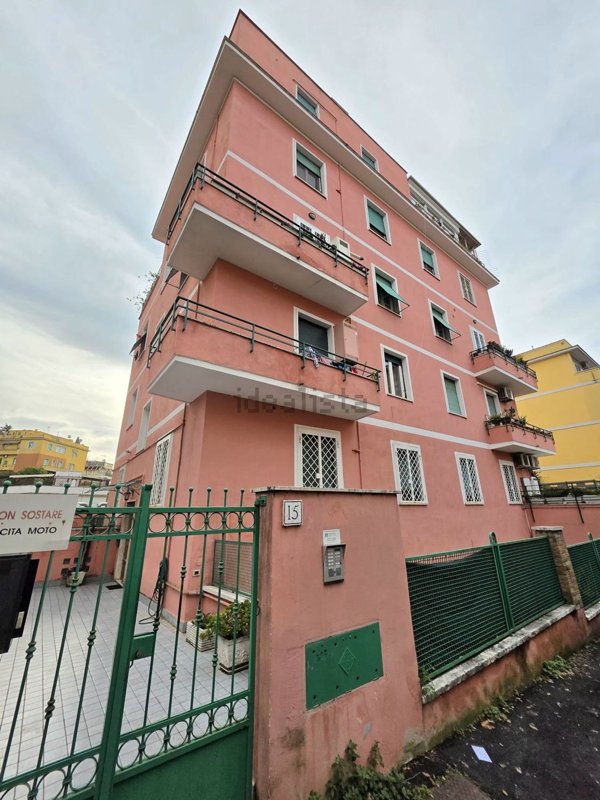 appartamento in vendita a Roma in zona Gianicolense