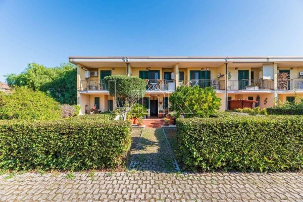 appartamento in vendita a Roma in zona Massimina/Casal Lumbroso