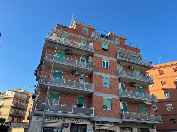 appartamento in vendita a Roma in zona Primavalle