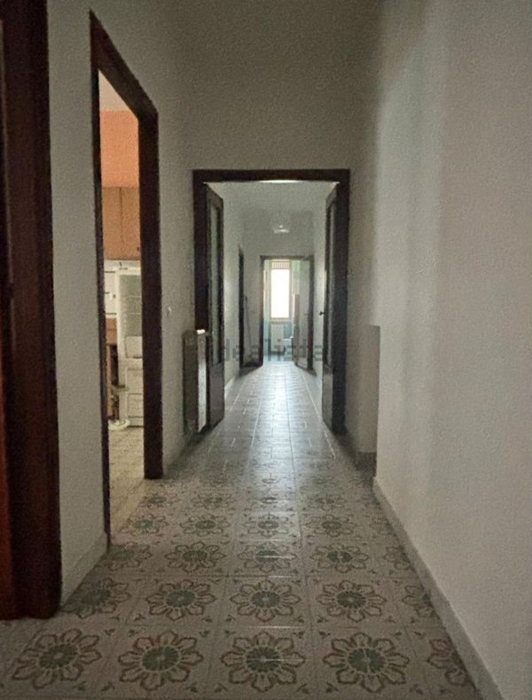 appartamento in vendita a Roma in zona Tor Bella Monaca