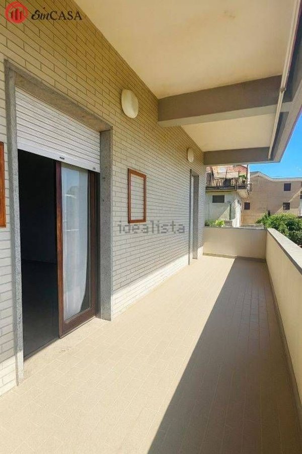 appartamento in vendita a Roma in zona Valle Santa