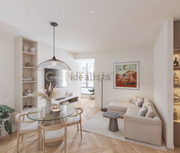 appartamento in vendita a Roma in zona Trevi-Colonna