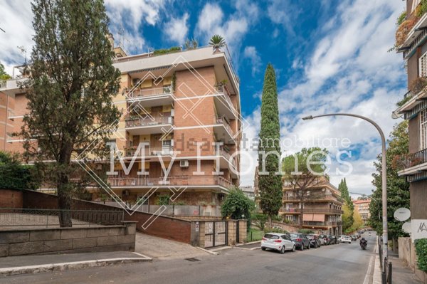 casa indipendente in vendita a Roma in zona Portuense