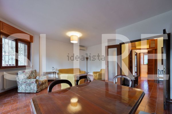 appartamento in vendita a Roma in zona EUR