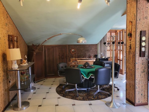 appartamento in vendita a Roma in zona Appio Claudio